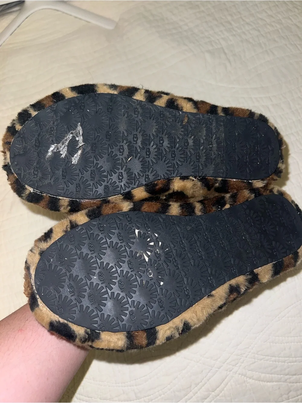 UGG Kids Leopard Slide Sandals